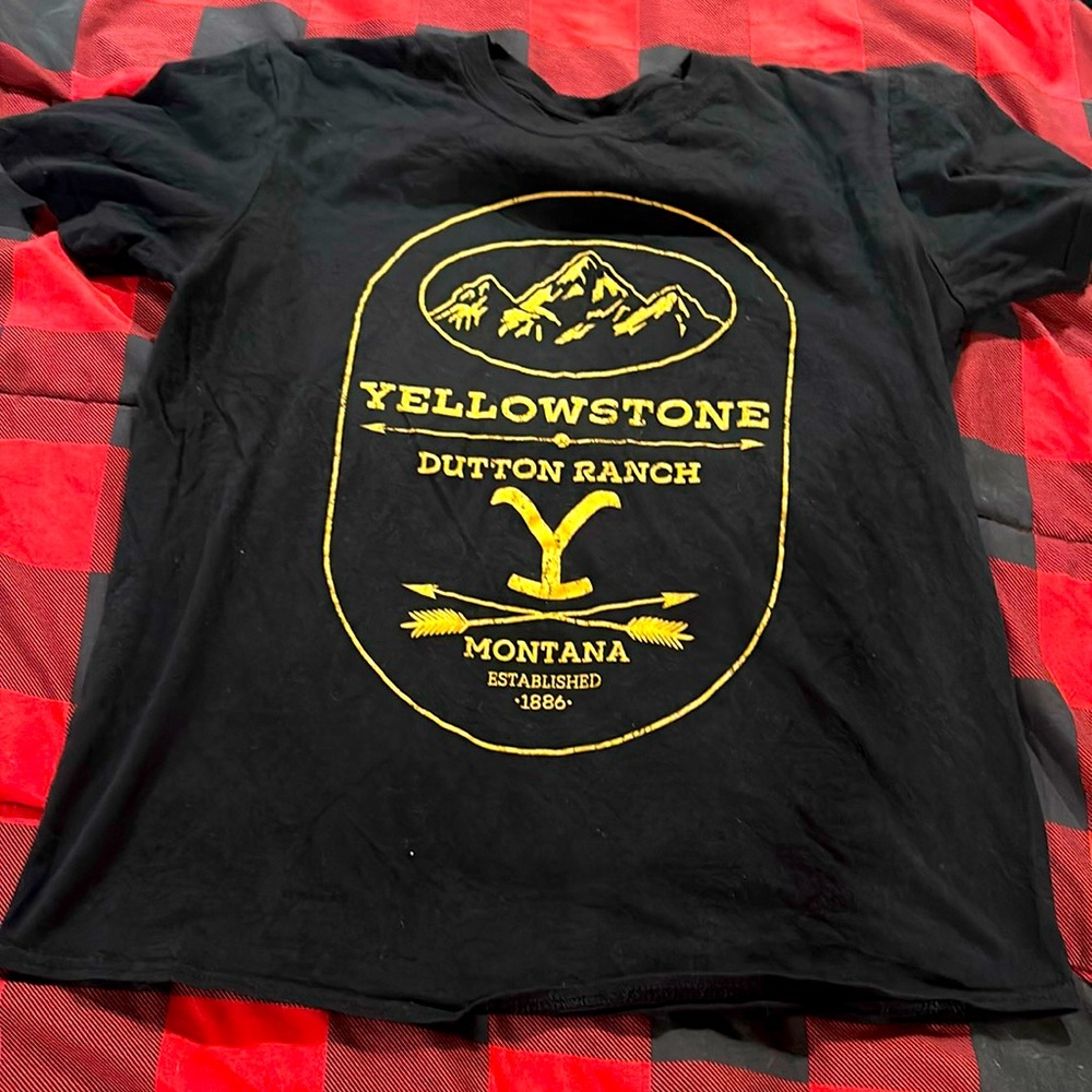 Yellowstone graphic tee